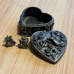 Tiny Torino Bird Jewelry Box (2 earrings and pin set)